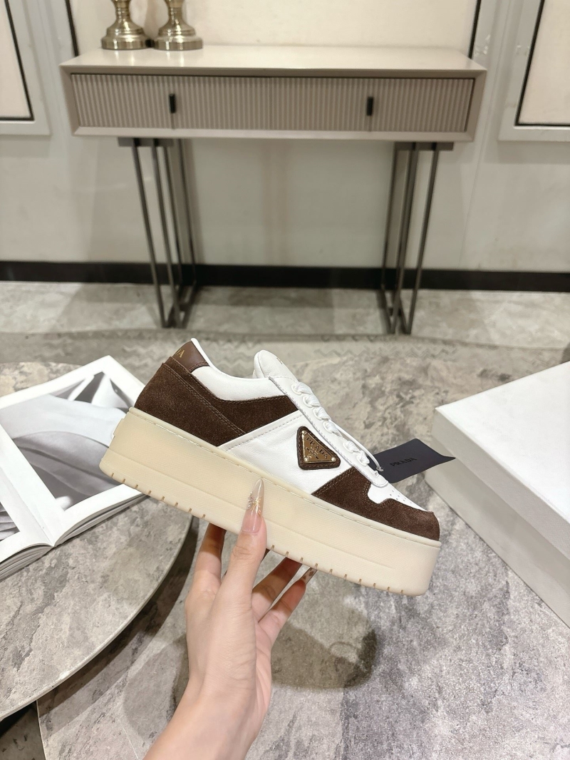 Pra*a sneakers